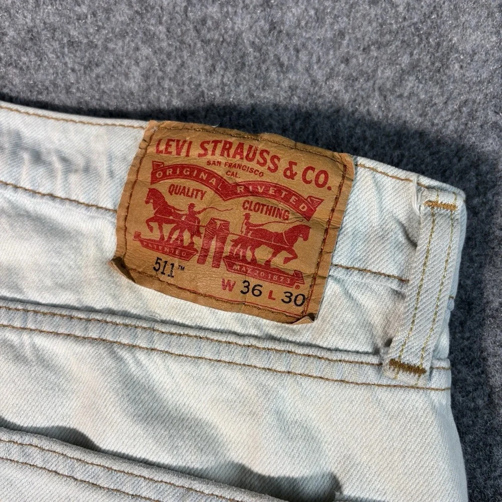Levi's 511 Jeans Mens 36x30 Light Wash Distressed Streetwear Slim Fit Blue Denim